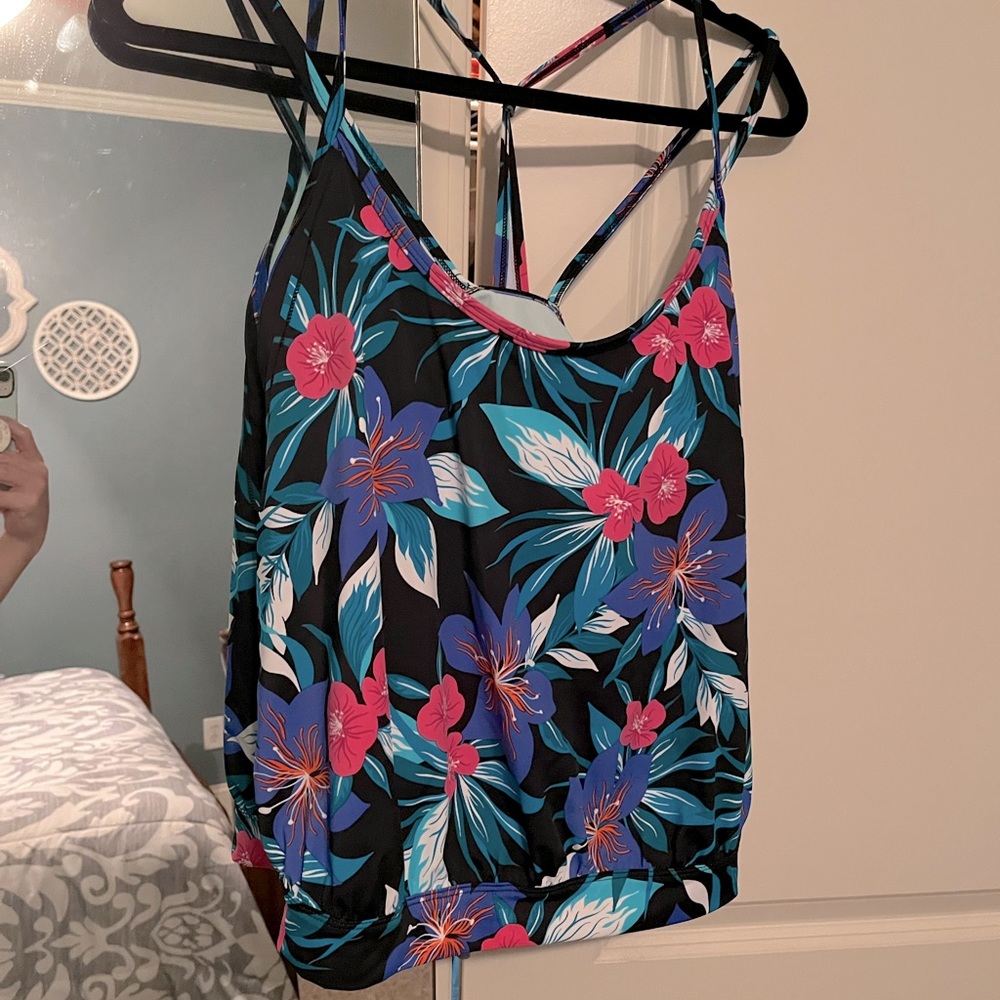 DSG 2 piece bathing suit
